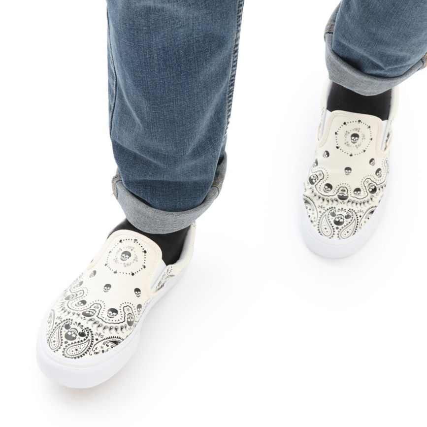 Vans Bandana Klasické Slip-On Topanky Biele | VN823A6CR02