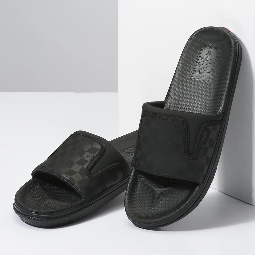 Vans UltraCush Slapky-On Čierne | VN909R2FN43