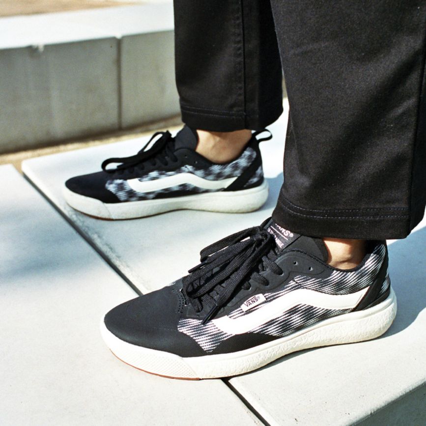 Vans Blur Checker UltraRange EXO Topanky Čierne | VN860B7AO10